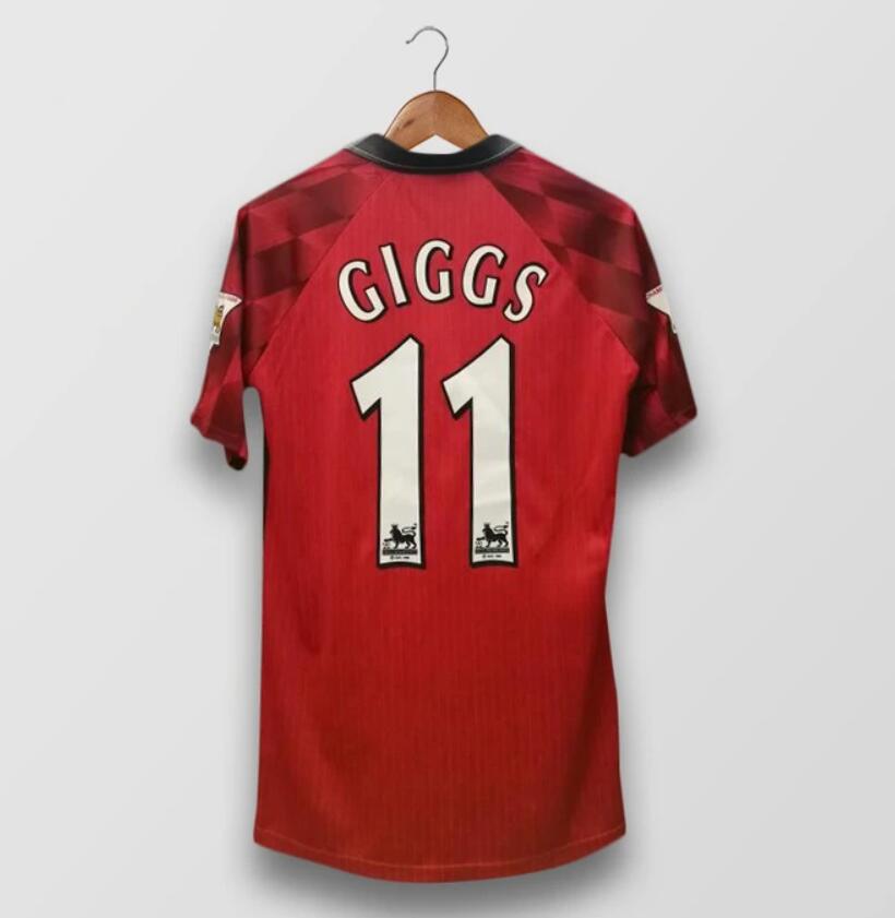 96-98 Manchester United Retro Home Kit Soccer Jersey GIGGS #11